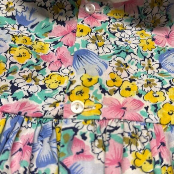 pink, blue, and‎ yellow hues. 2 buttons  20” L 10” Chest - Picture 11 of 12